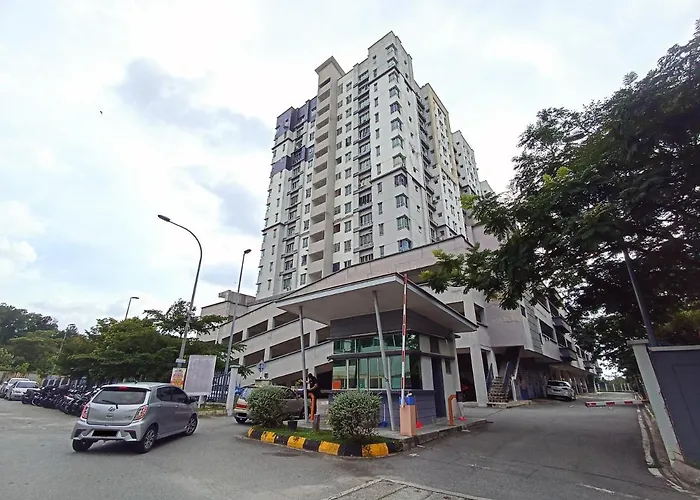 Tropika Homestay Bangi With 3 Bedrooms