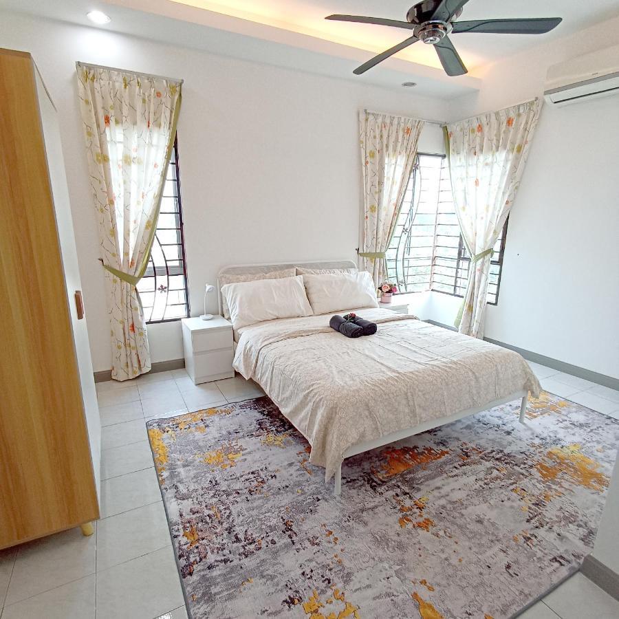 Tropika Bangi With 3 Bedrooms Kajang